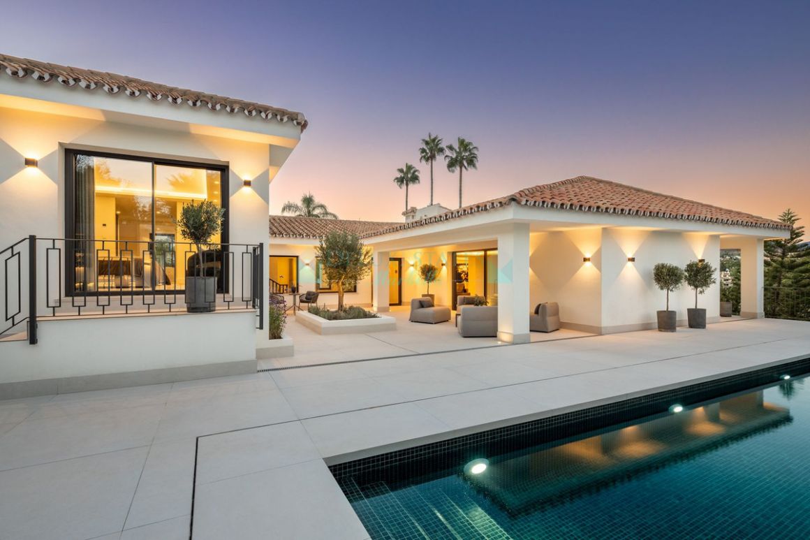 Villa in Nueva Andalucia