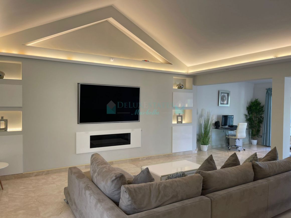 Town House for rent in Benahavis