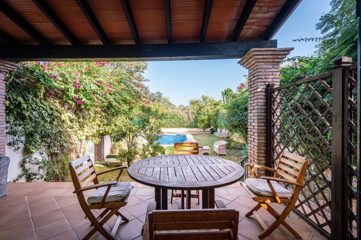 Semi Detached Villa for sale in Estepona