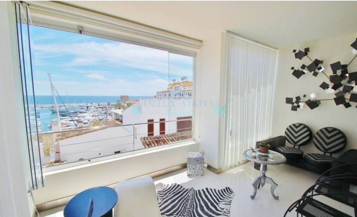 Penthouse for rent in Marbella - Puerto Banus