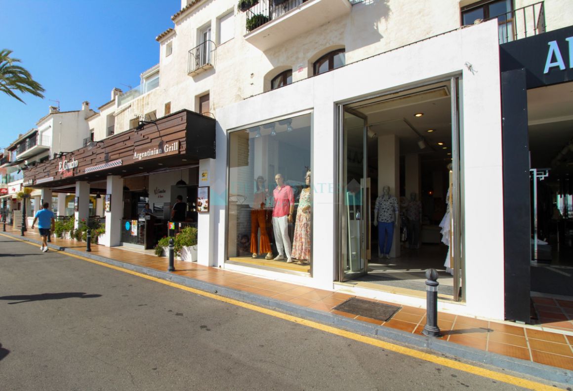 Shopping Centre for sale in Marbella - Puerto Banus