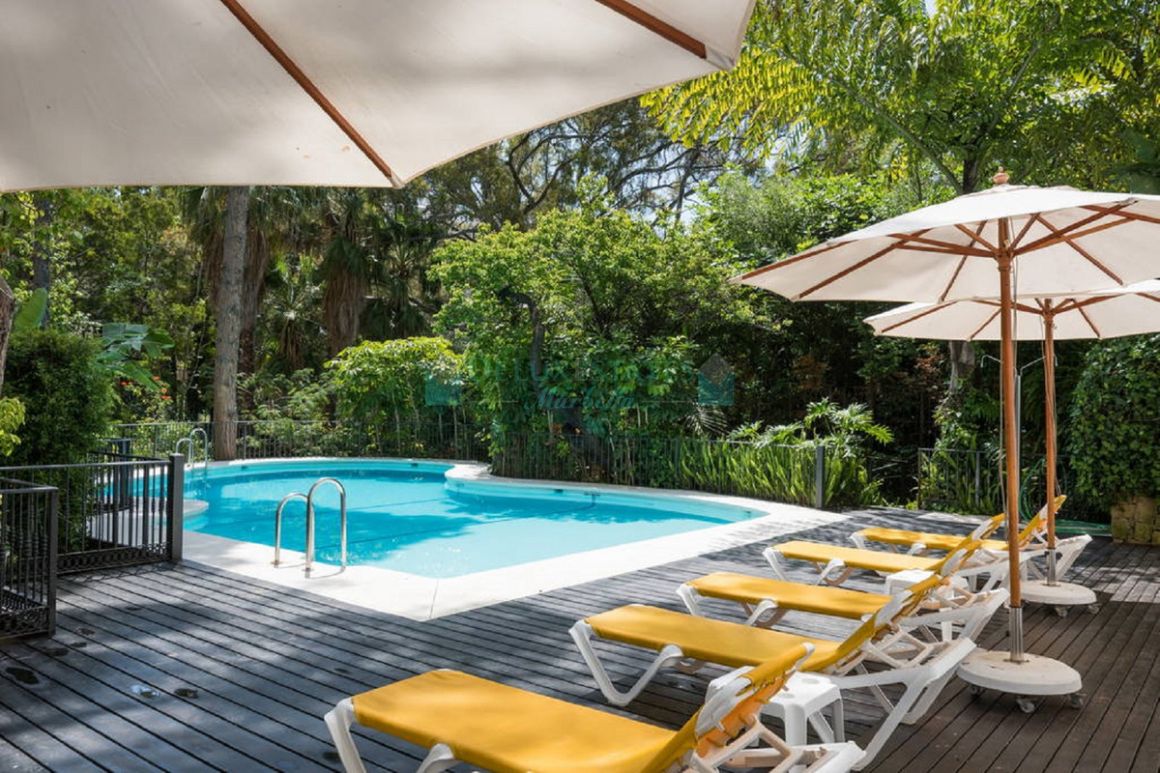 Penthouse for rent in Marbella Golden Mile