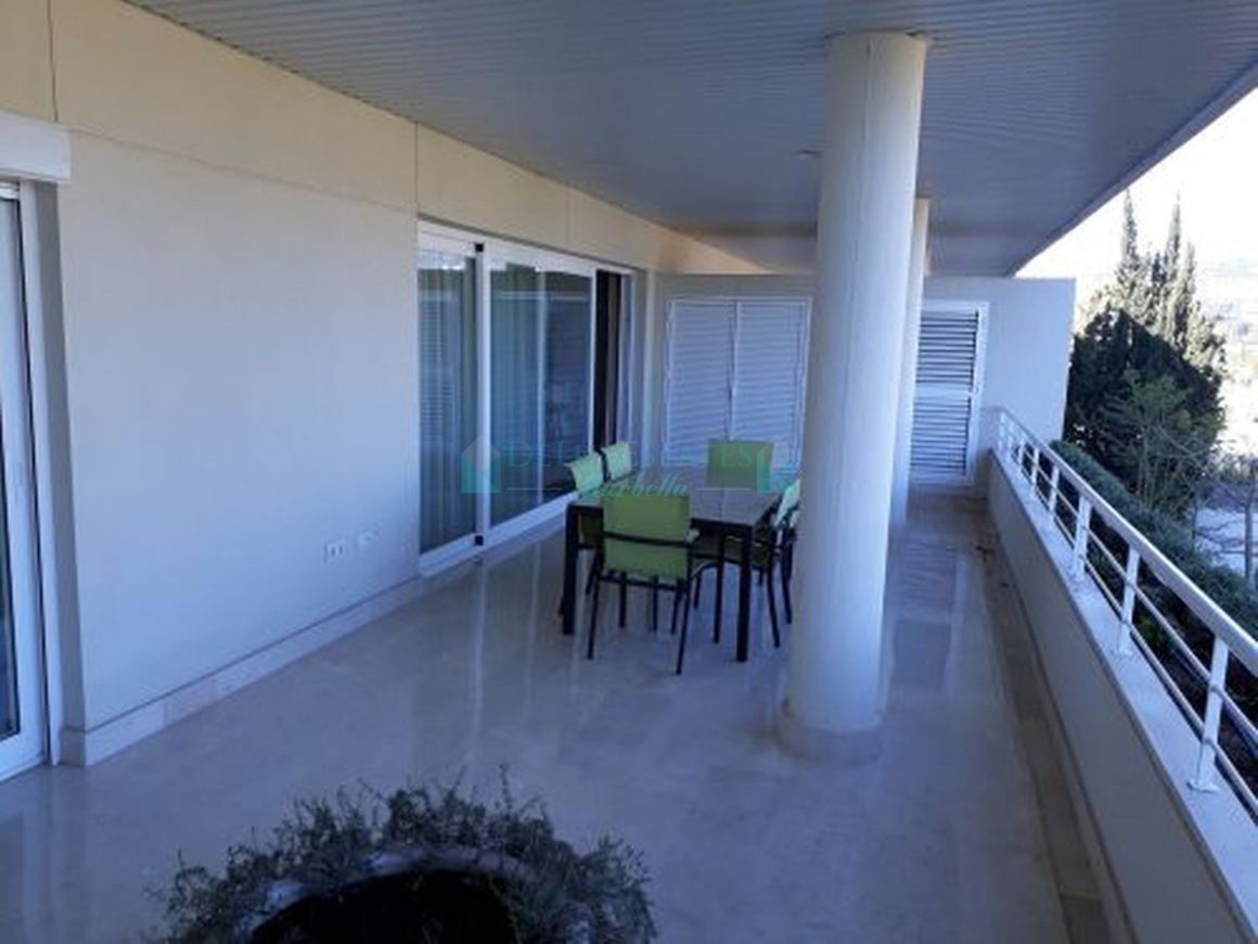Apartment for sale in Nueva Andalucia