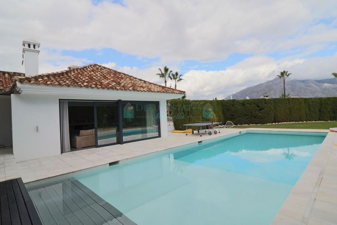 Villa en Nueva Andalucia