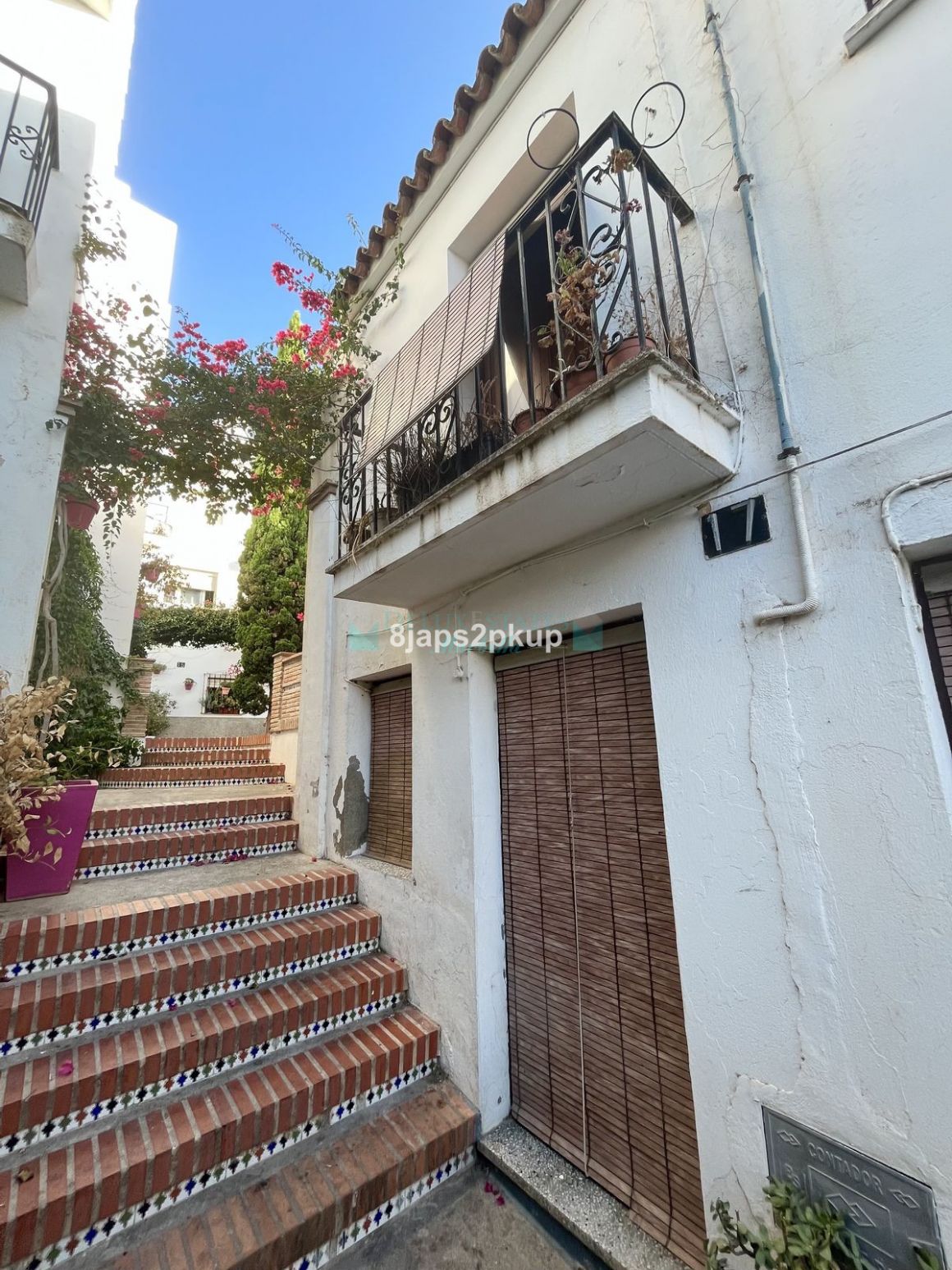 Town House for sale in Estepona