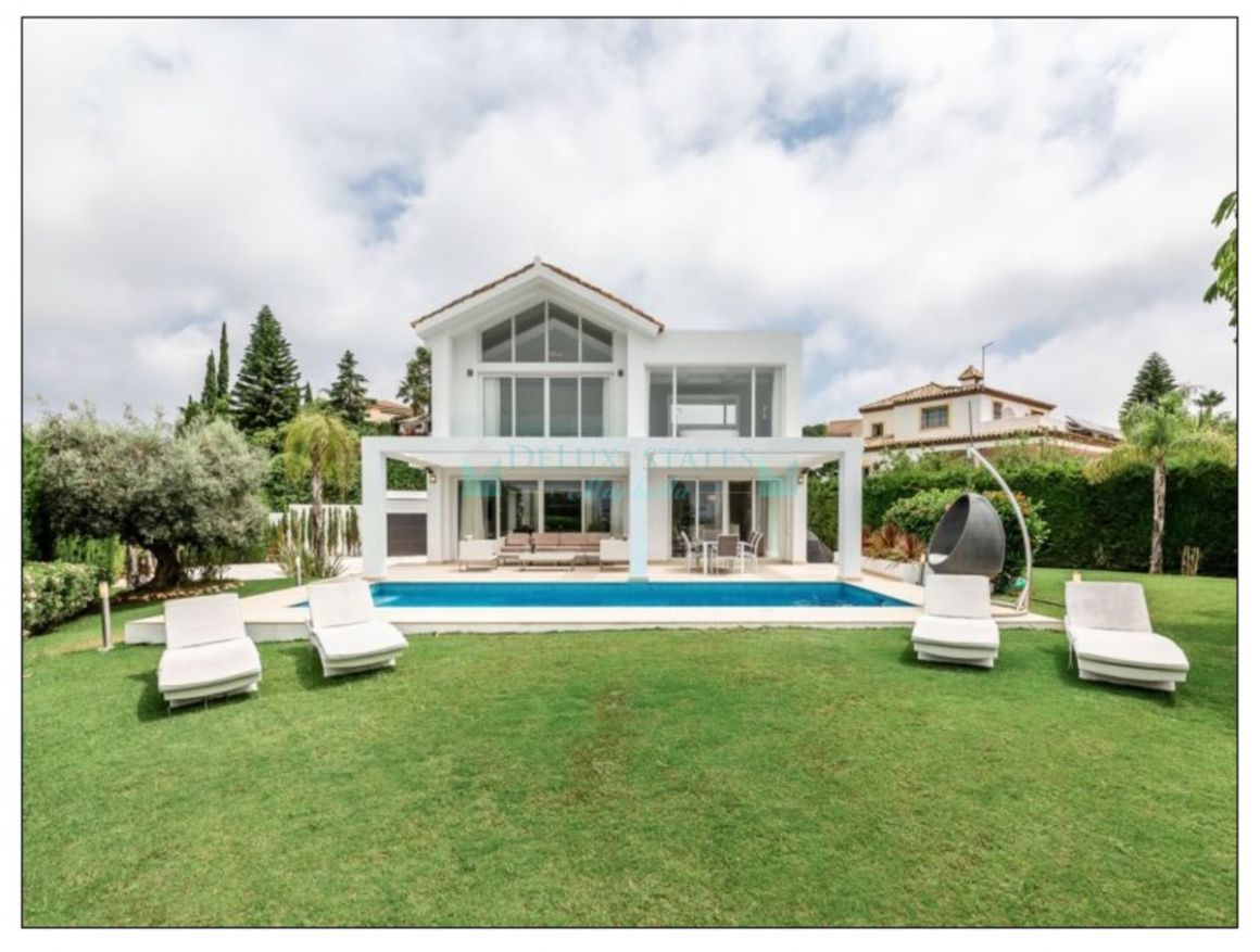 Town House for rent in El Paraiso, Estepona