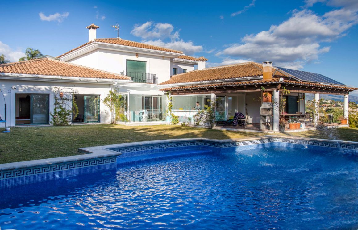 Villa for rent in Los Flamingos, Benahavis