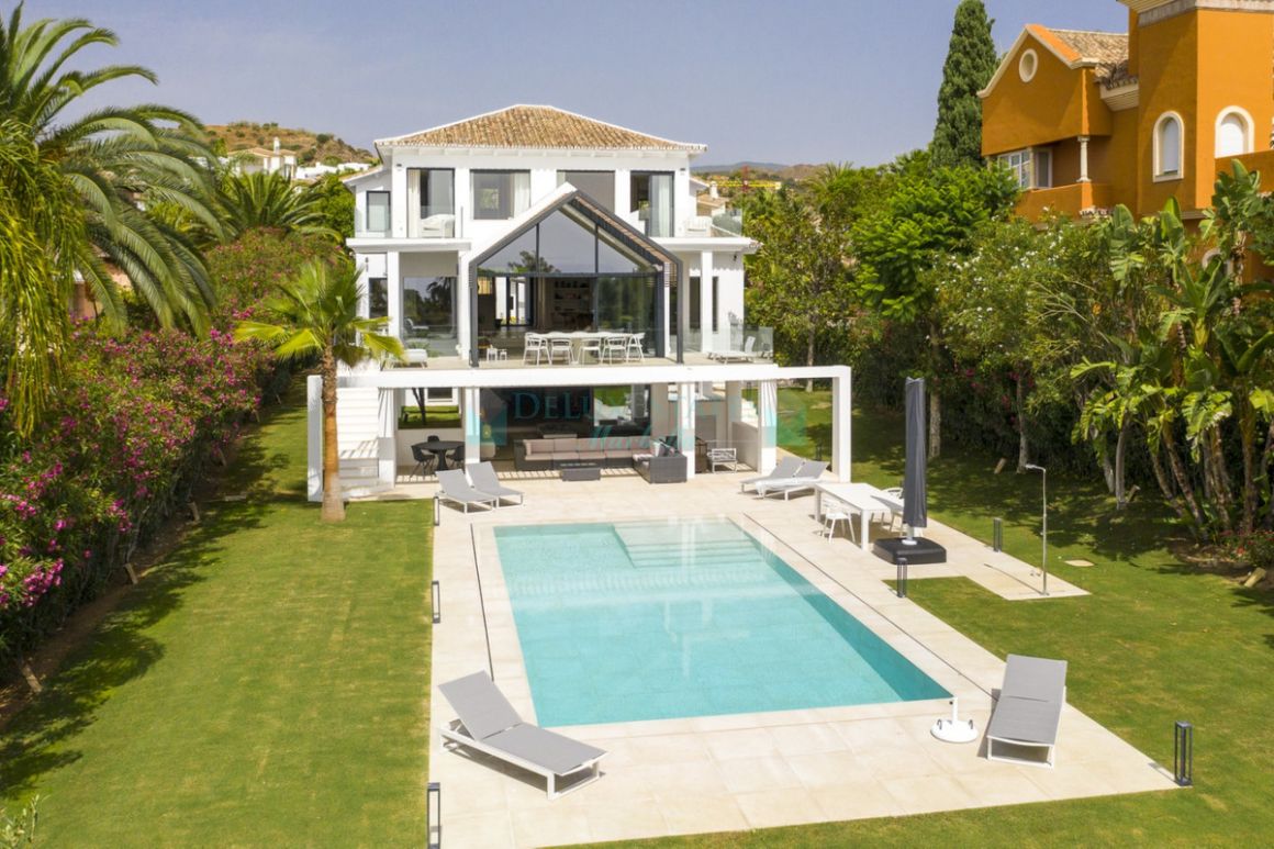 Villa for rent in Nueva Andalucia