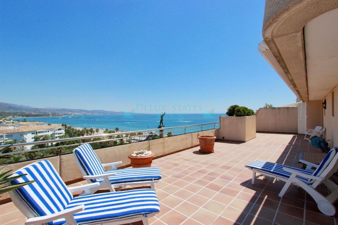 Penthouse for sale in Marbella - Puerto Banus