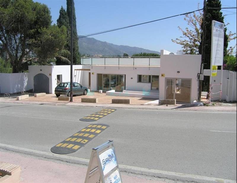 Business for sale in Nueva Andalucia
