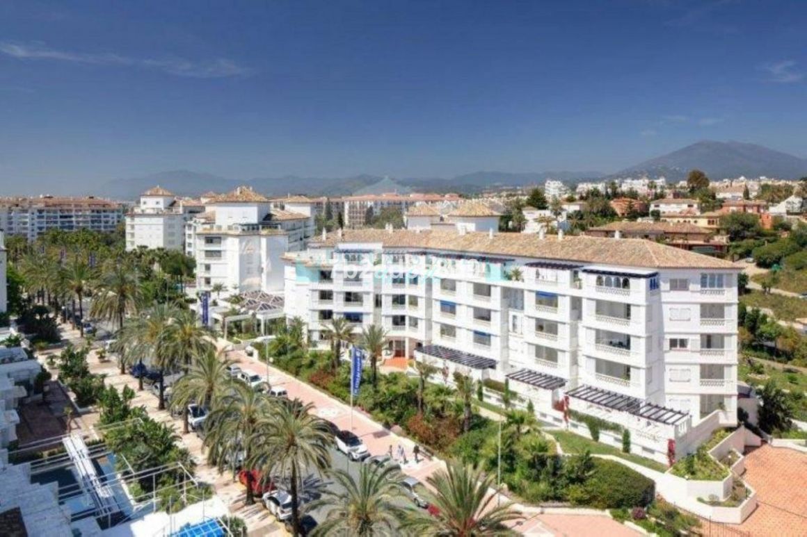 Penthouse for sale in Marbella - Puerto Banus