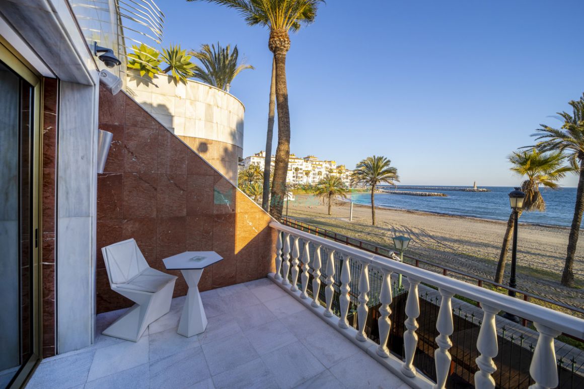 Ground Floor Apartment for rent in Marbella - Puerto Banus