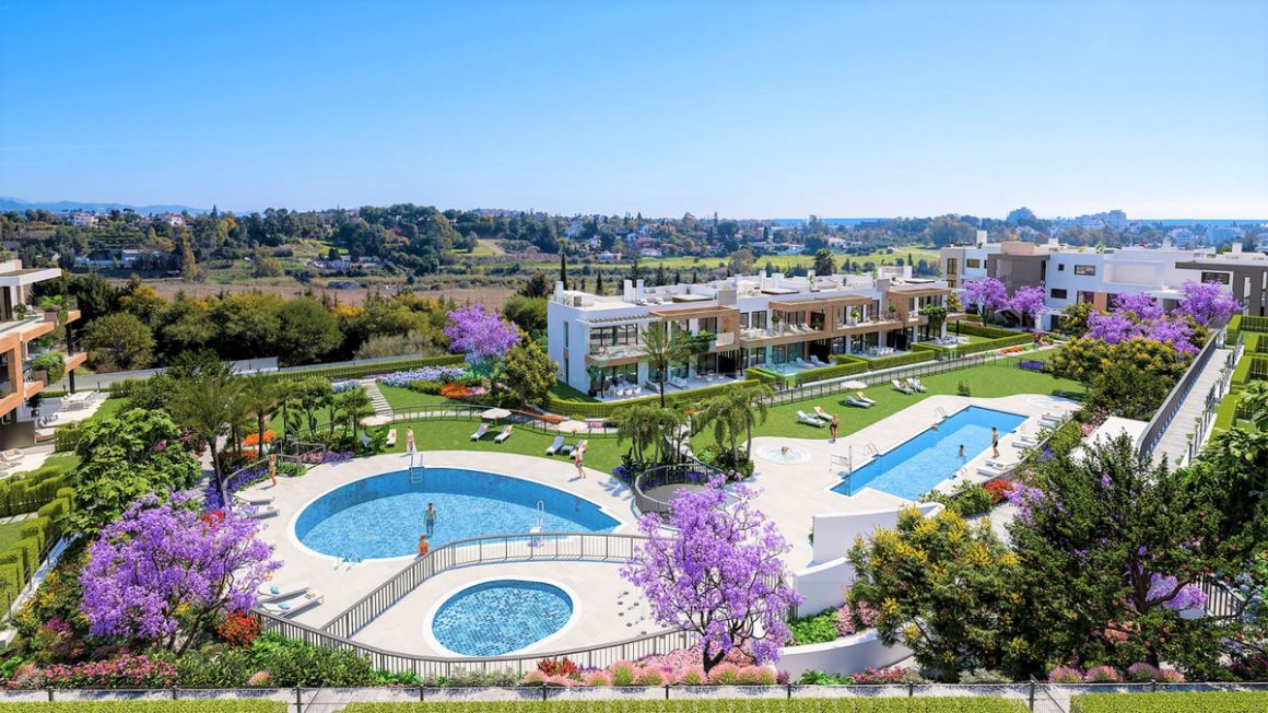 Ground Floor Apartment for sale in Estepona