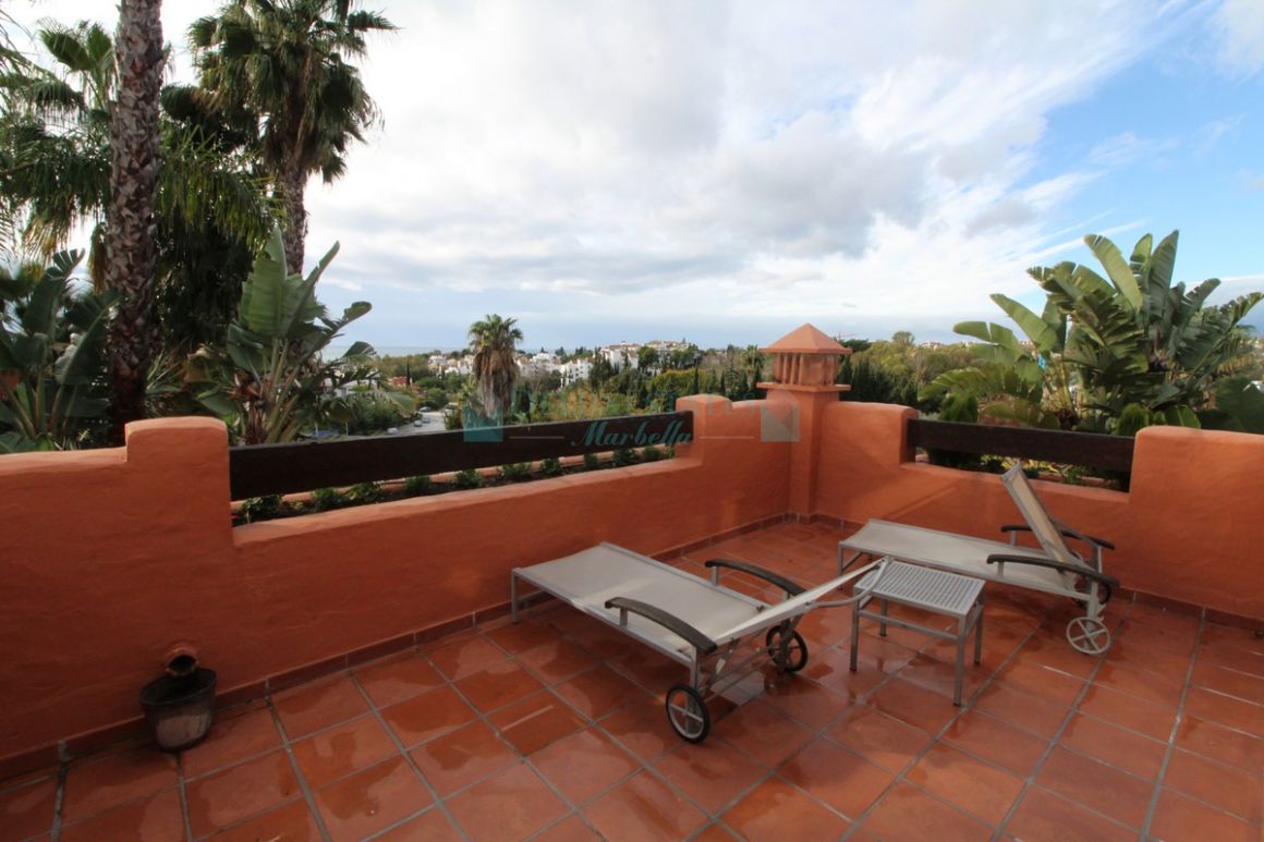 Town House for rent in Marbella Golden Mile
