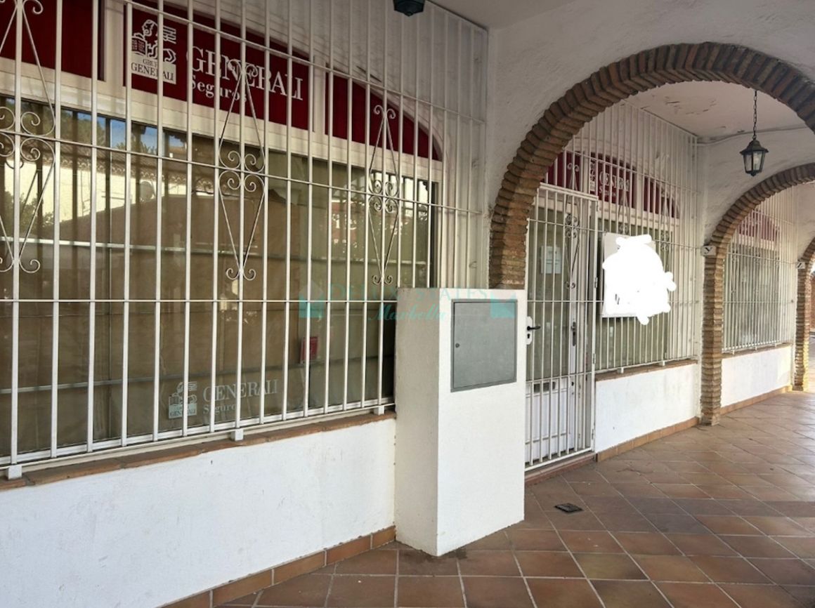 Office for sale in  Las Chapas, Marbella East