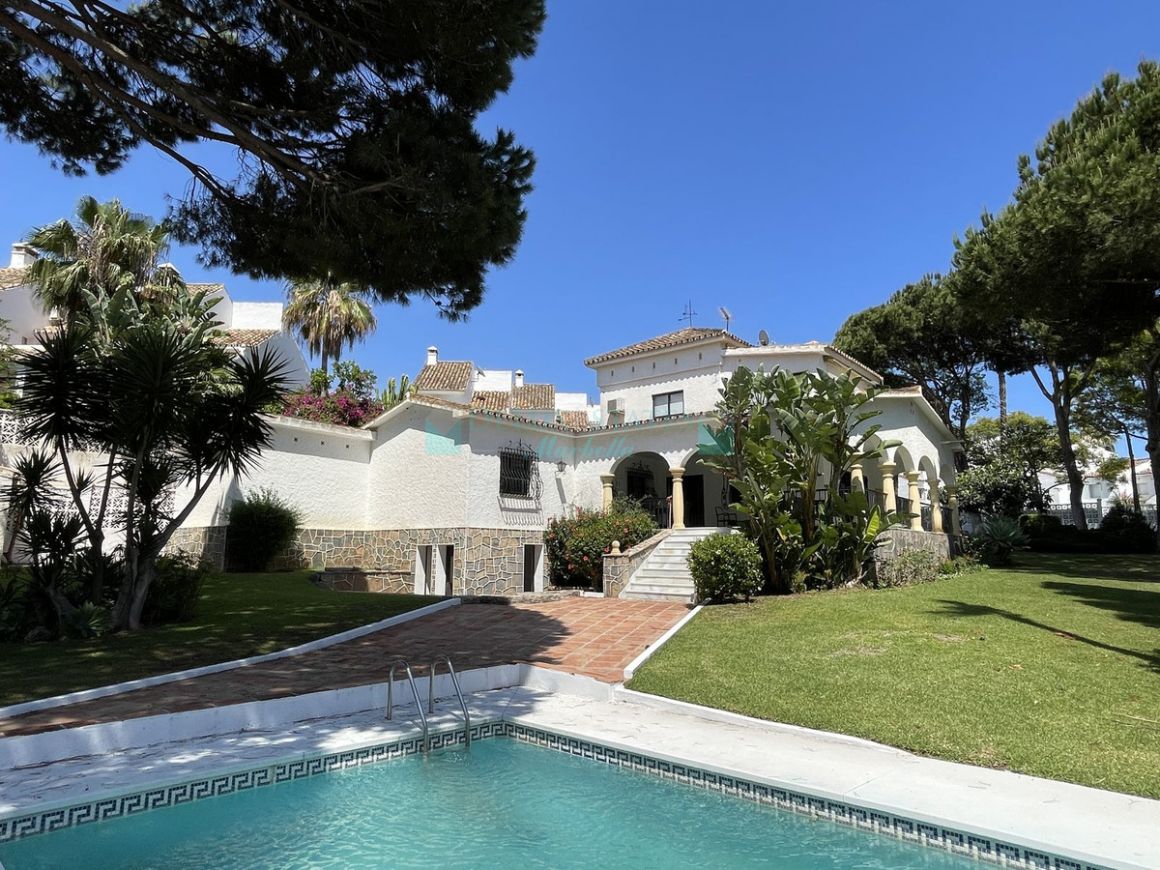 Villa for rent in Marbella