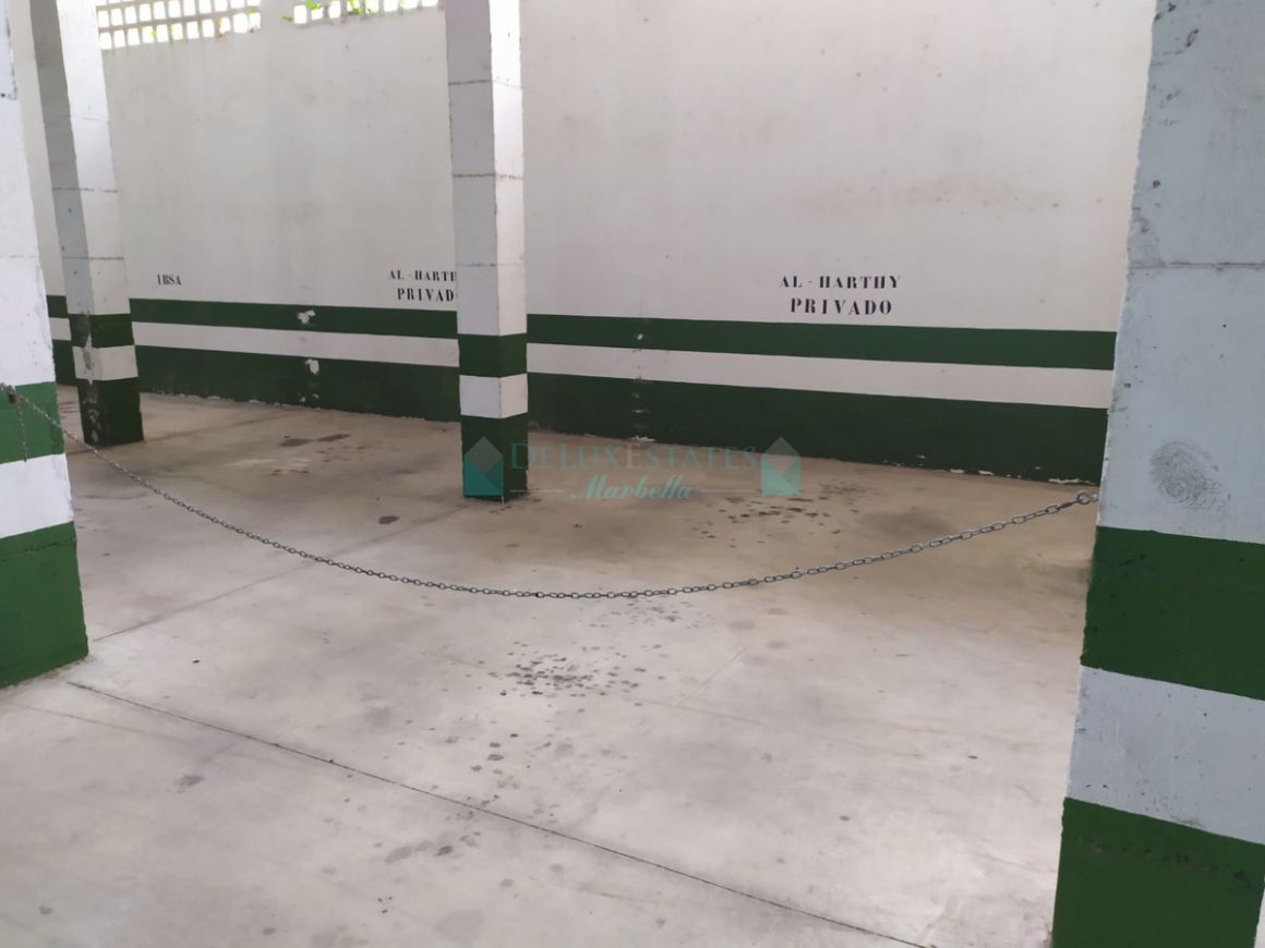 Parking for sale in Aloha, Nueva Andalucia