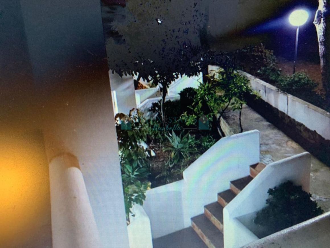 Studio for sale in Estepona