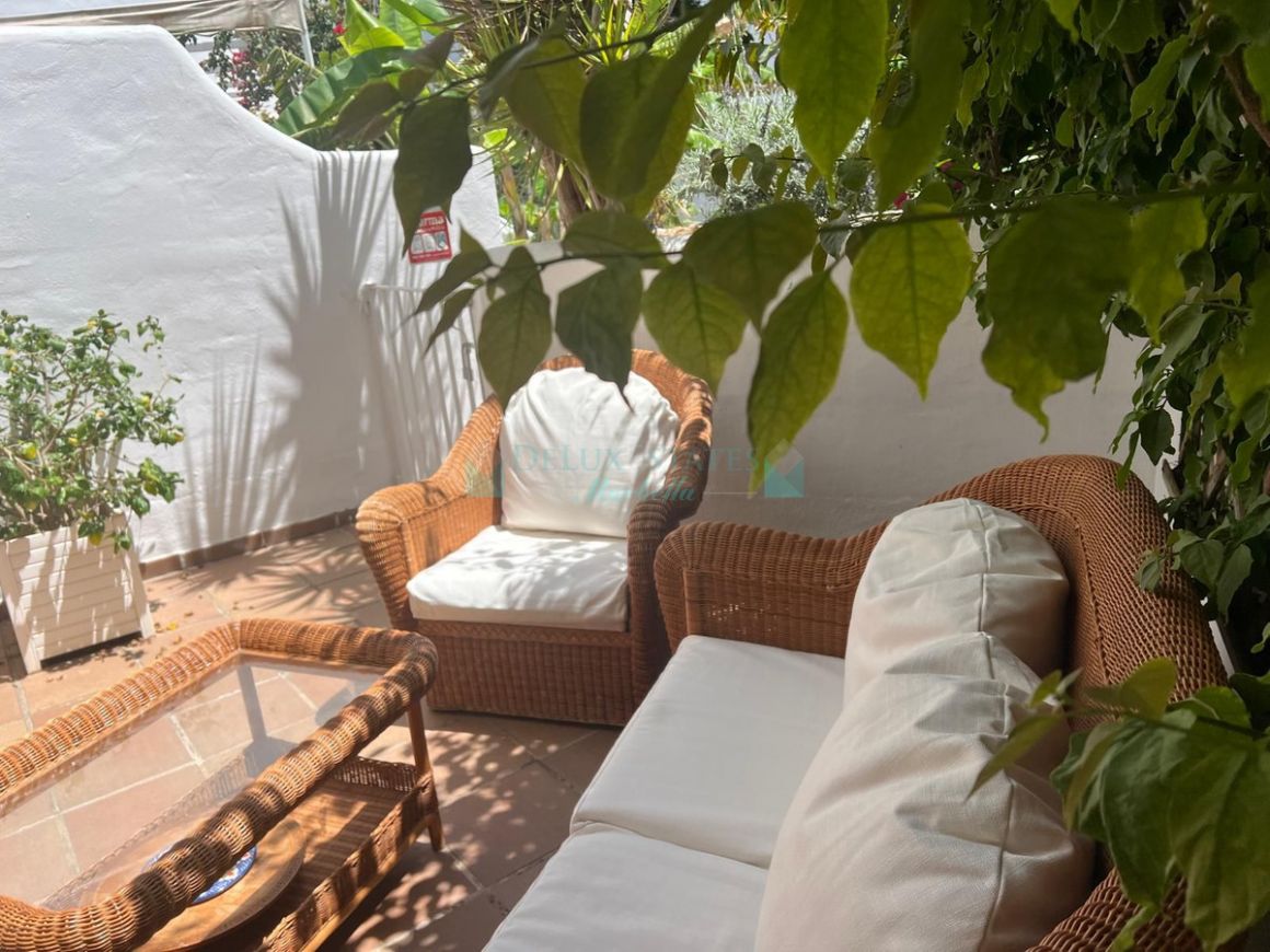 Ground Floor Apartment for sale in Marbella Golden Mile