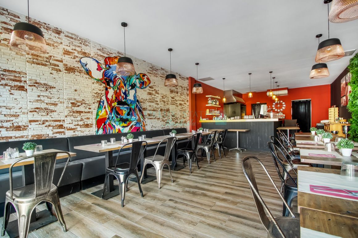 Restaurant for sale in Nueva Andalucia