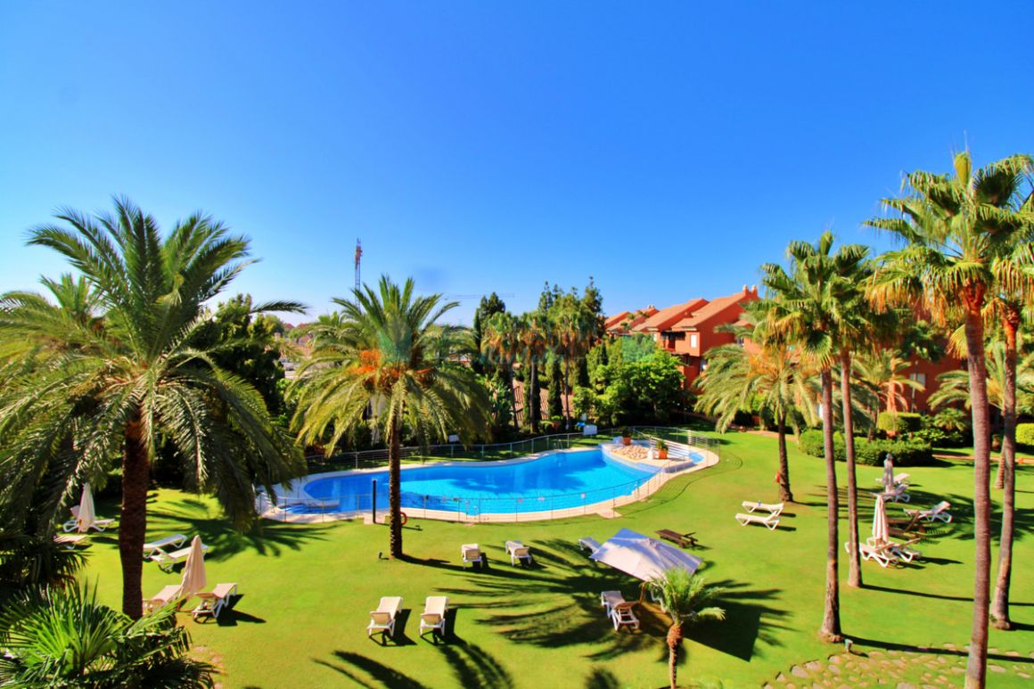 Penthouse for sale in Marbella - Puerto Banus
