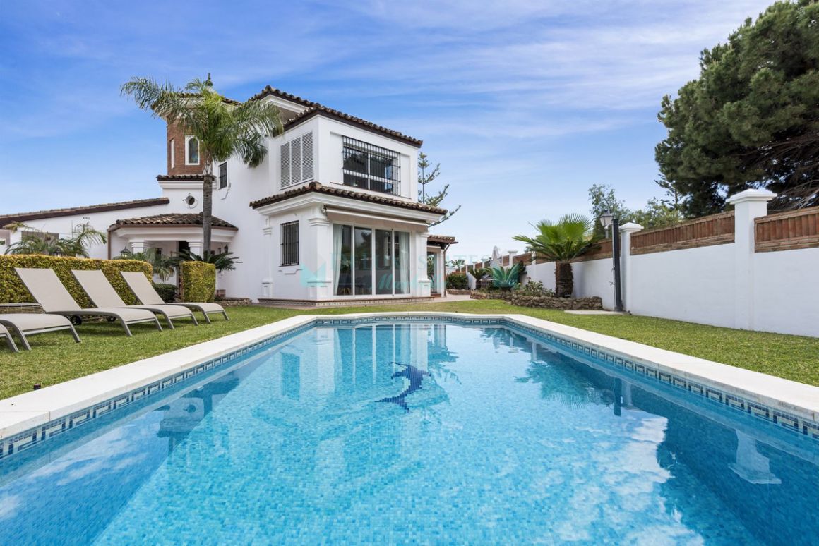 Villa for rent in Las Chapas, Marbella East