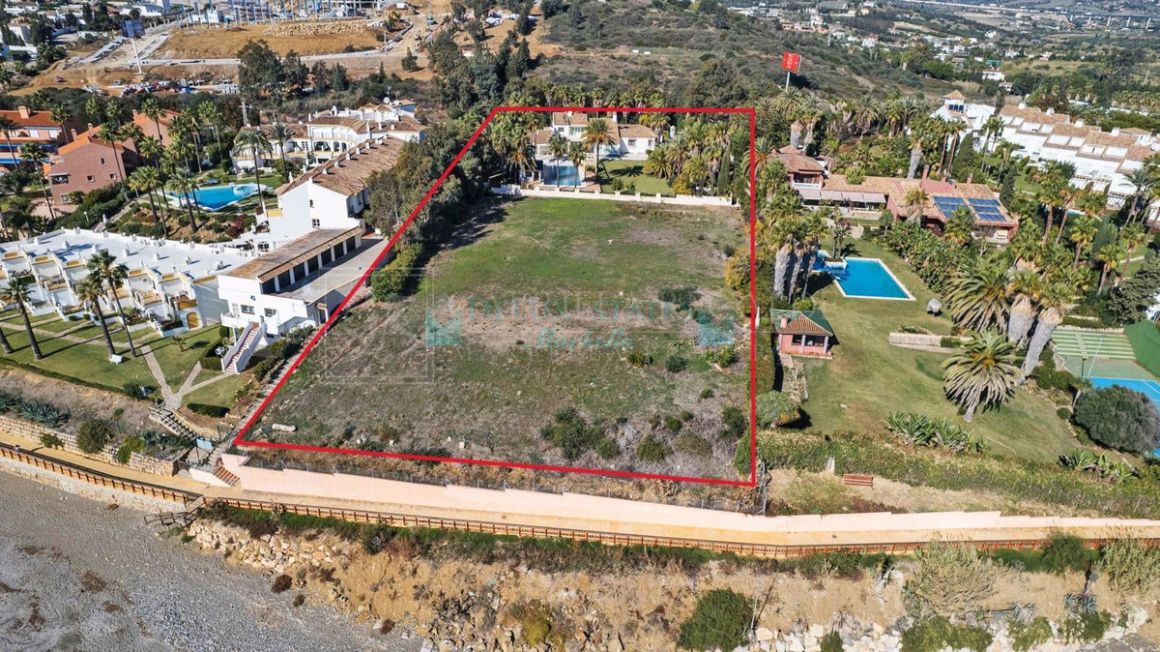 Plot for sale in Estepona