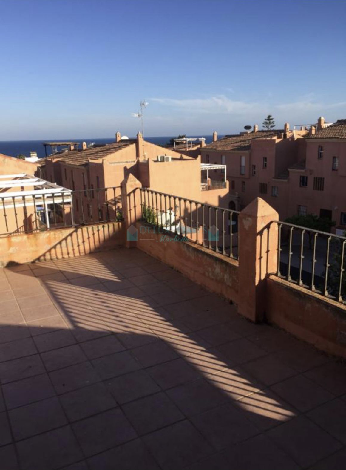 Town House for sale in Estepona