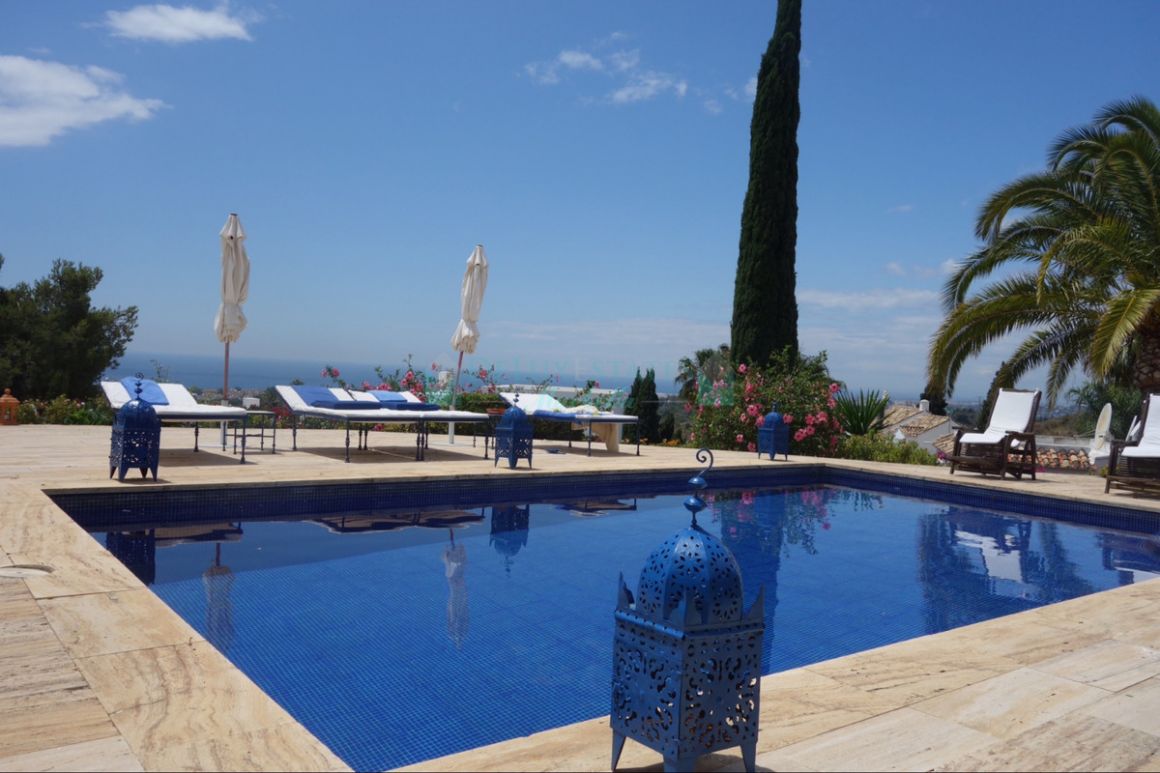 Villa for sale in Marbella Golden Mile