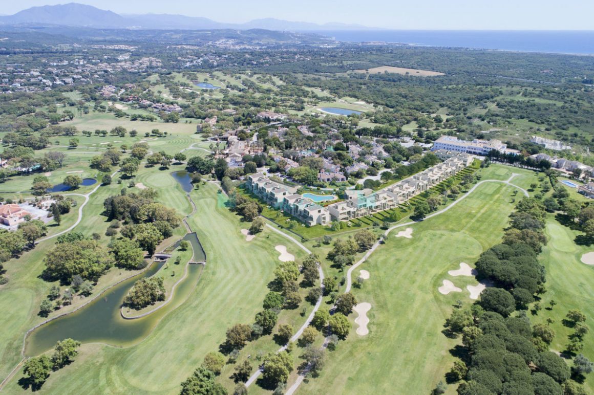 Town House for sale in San Roque