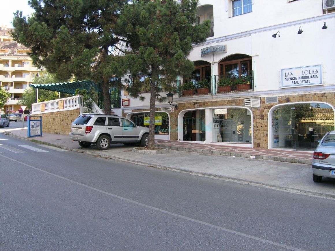 Shopping Centre for sale in Nueva Andalucia