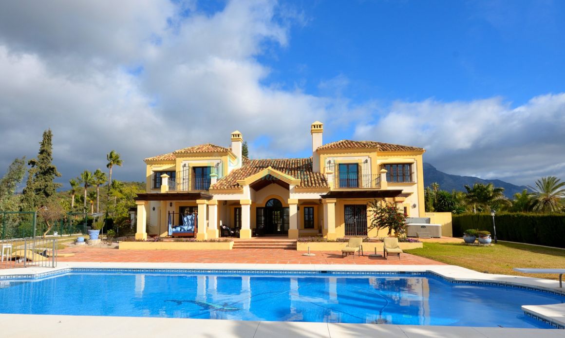 Villa in Benahavis