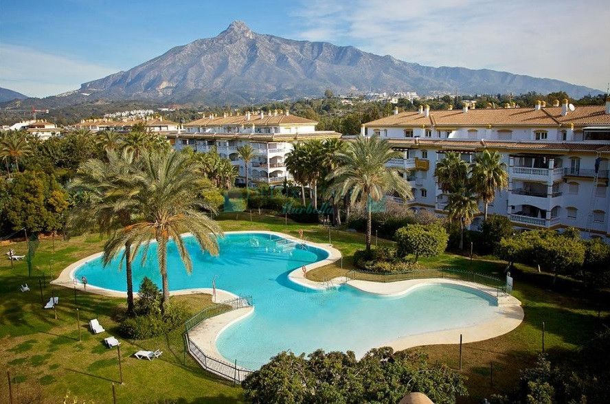 Ground Floor Apartment for sale in Marbella - Puerto Banus