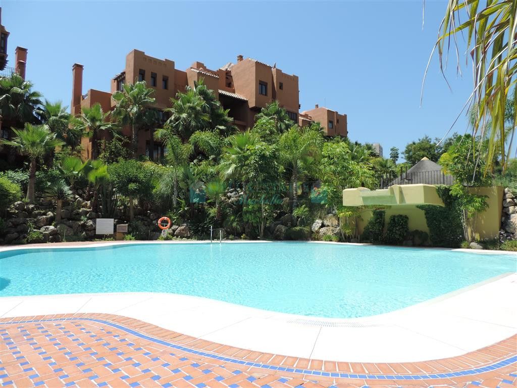 Apartment for sale in Nueva Andalucia