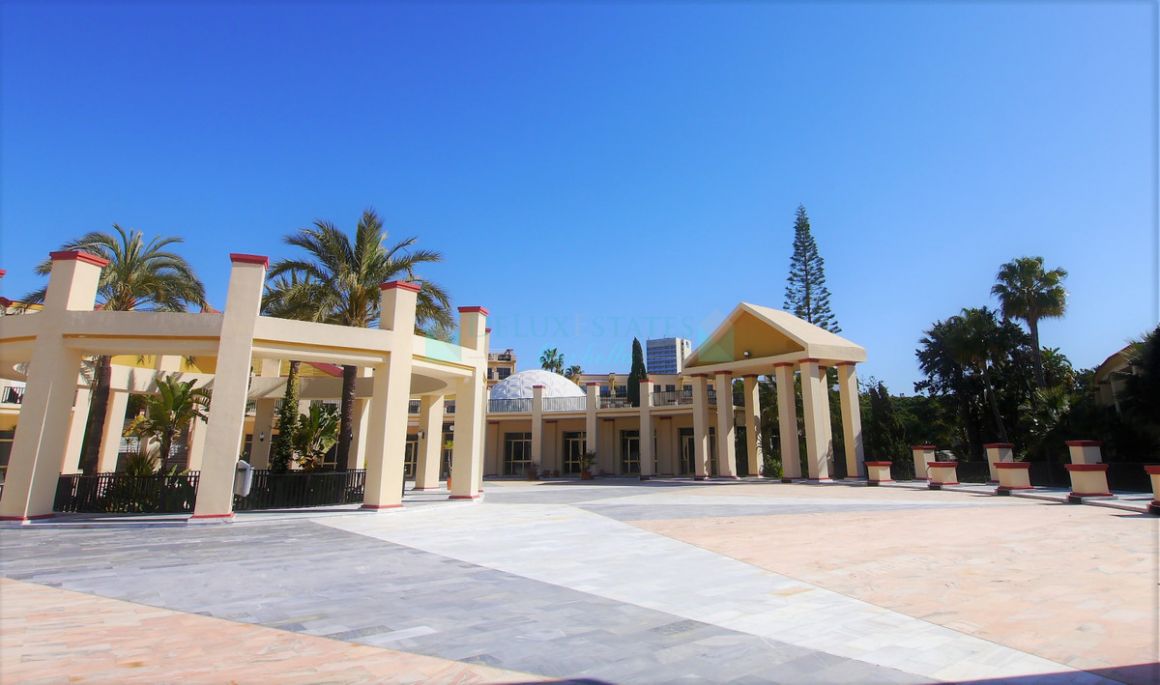 Studio for sale in Elviria, Marbella East
