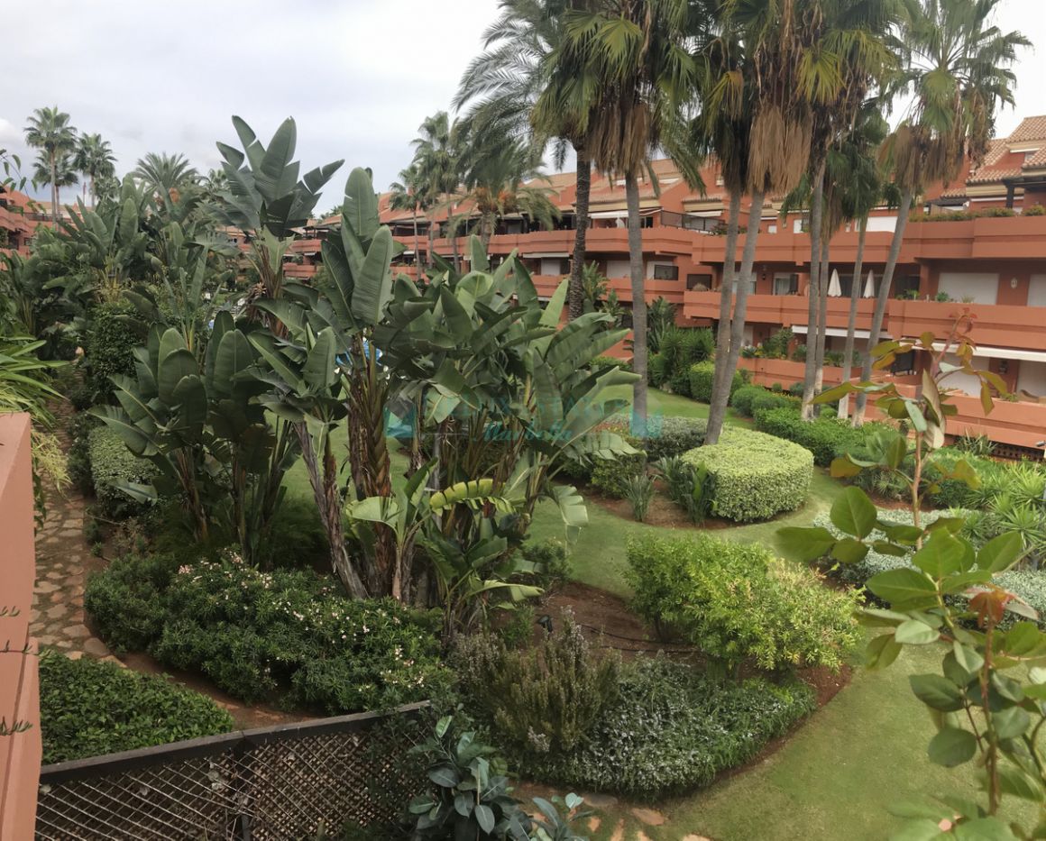 Apartment for rent in Marbella - Puerto Banus
