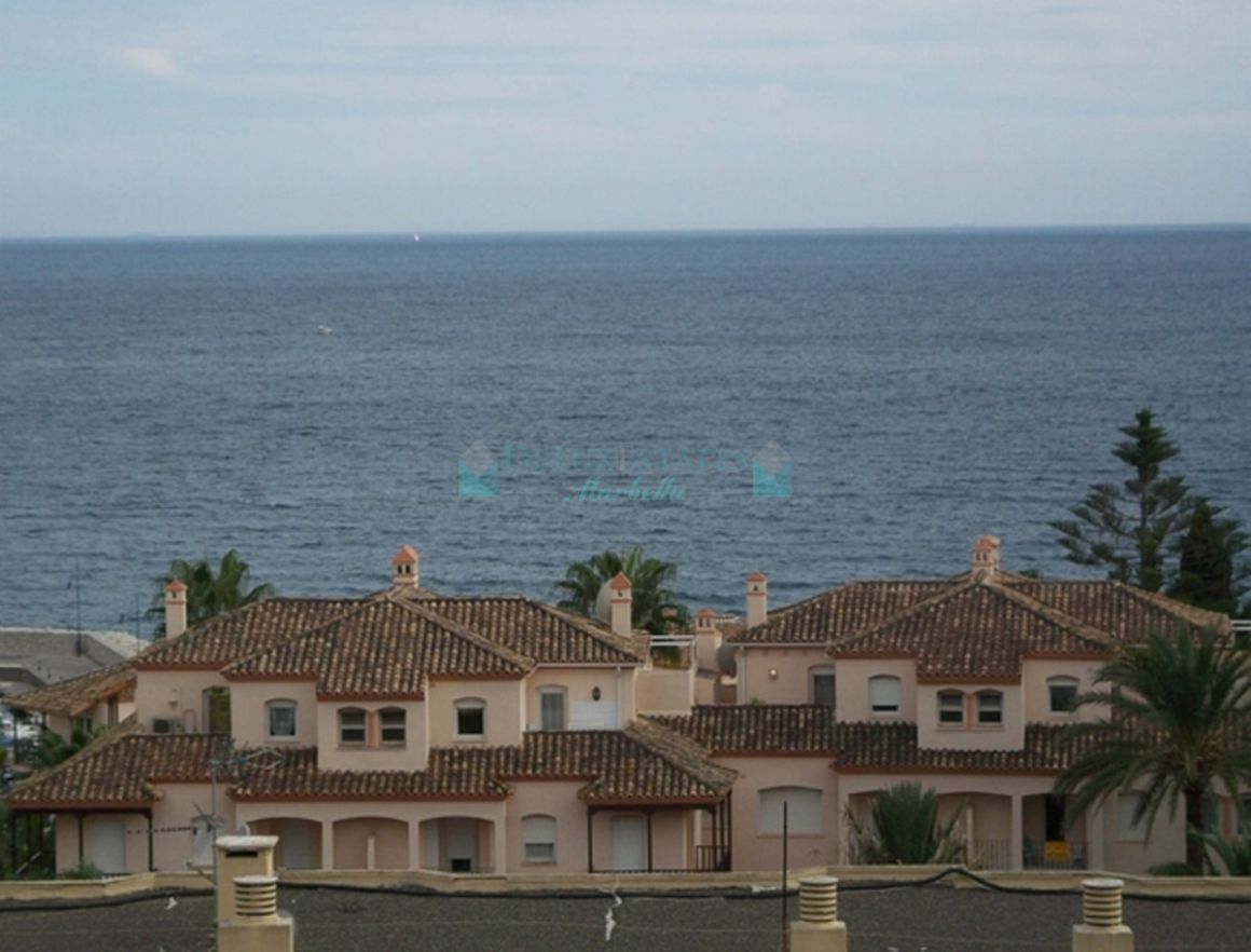 Studio for sale in Estepona