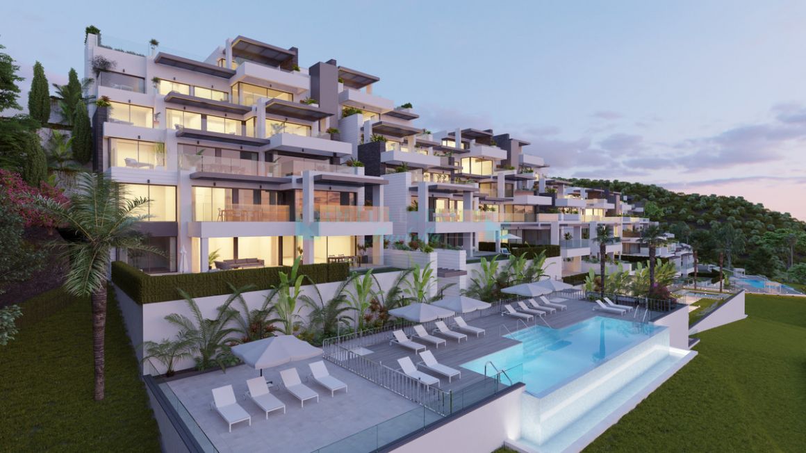 Ground Floor Apartment for sale in Benahavis