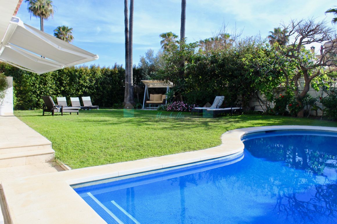 Villa for sale in Marbella Golden Mile
