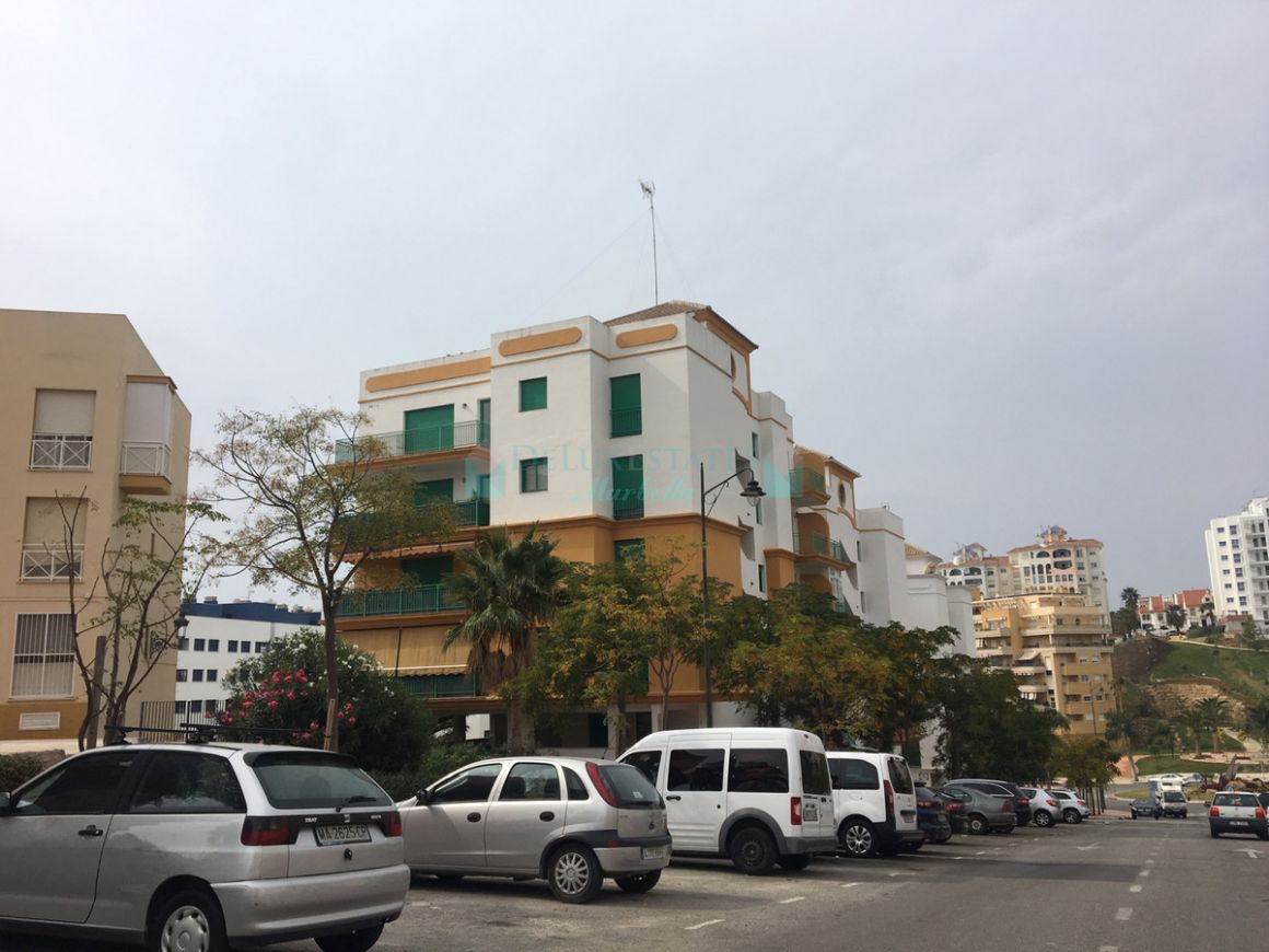 Apartment for sale in Estepona