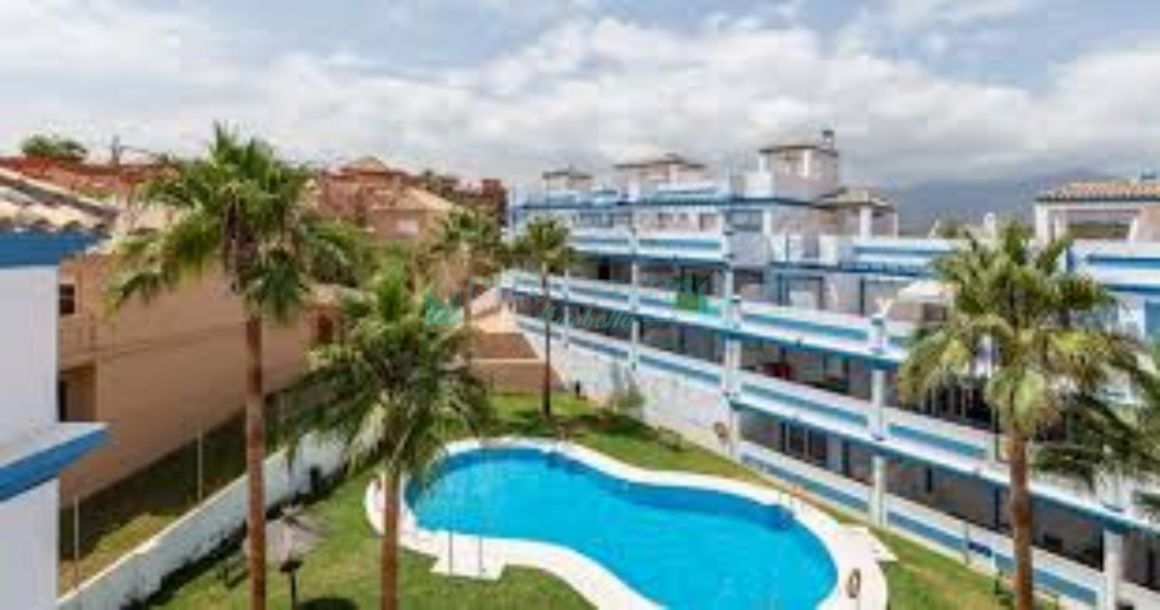 Ground Floor Apartment for sale in Estepona