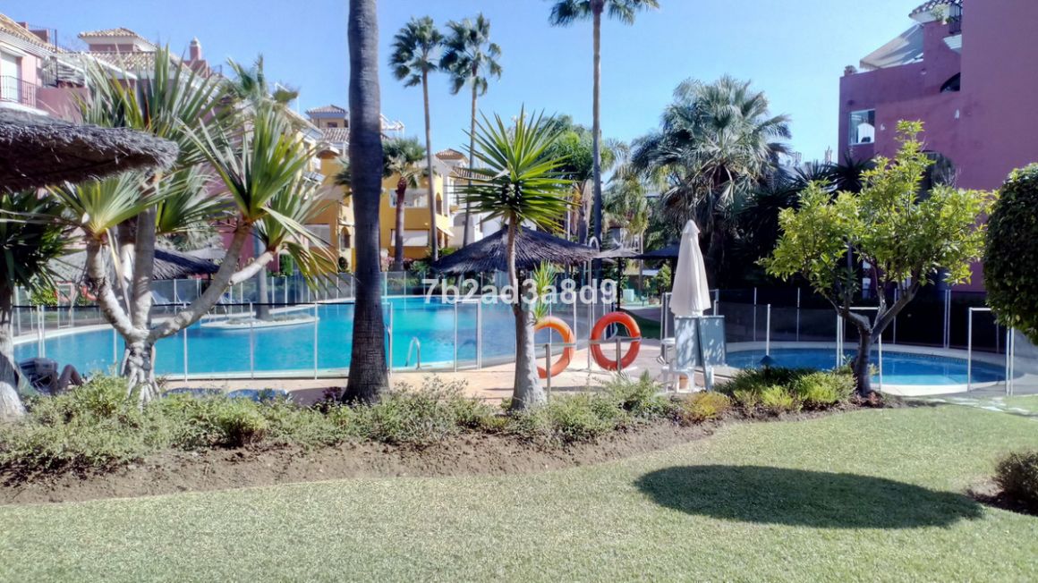 Penthouse for sale in Marbella Golden Mile