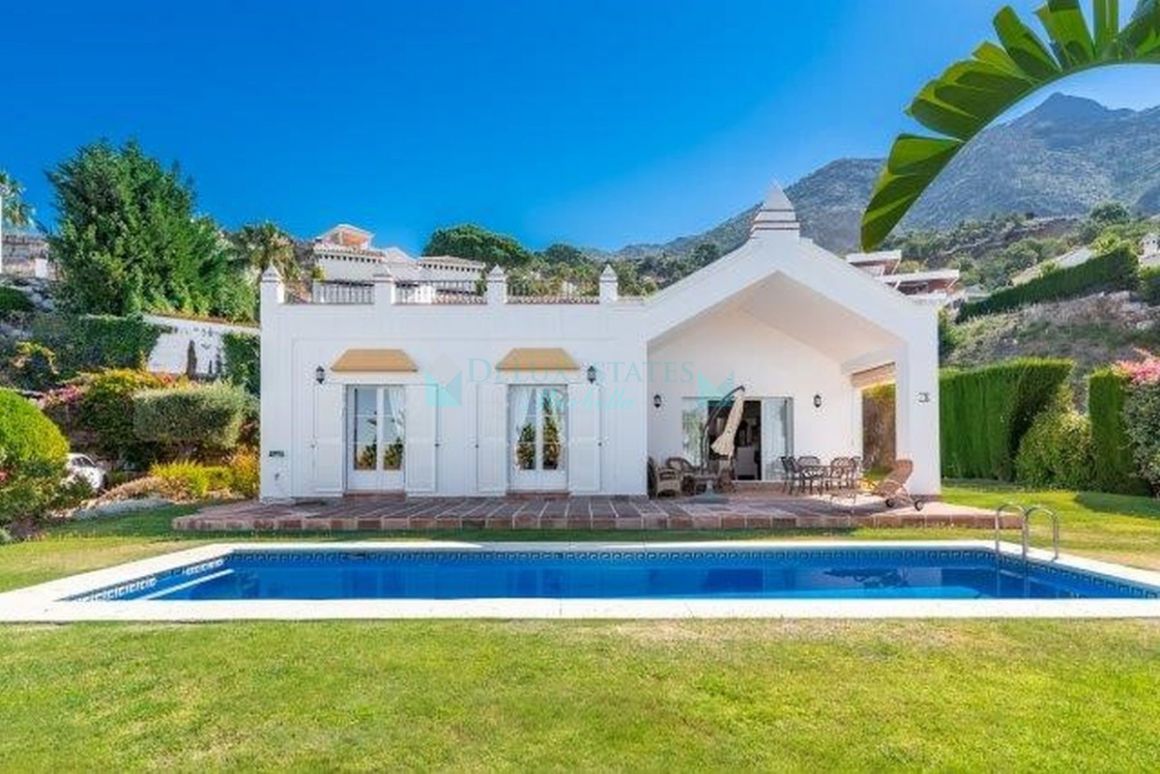 Villa for sale in Istan