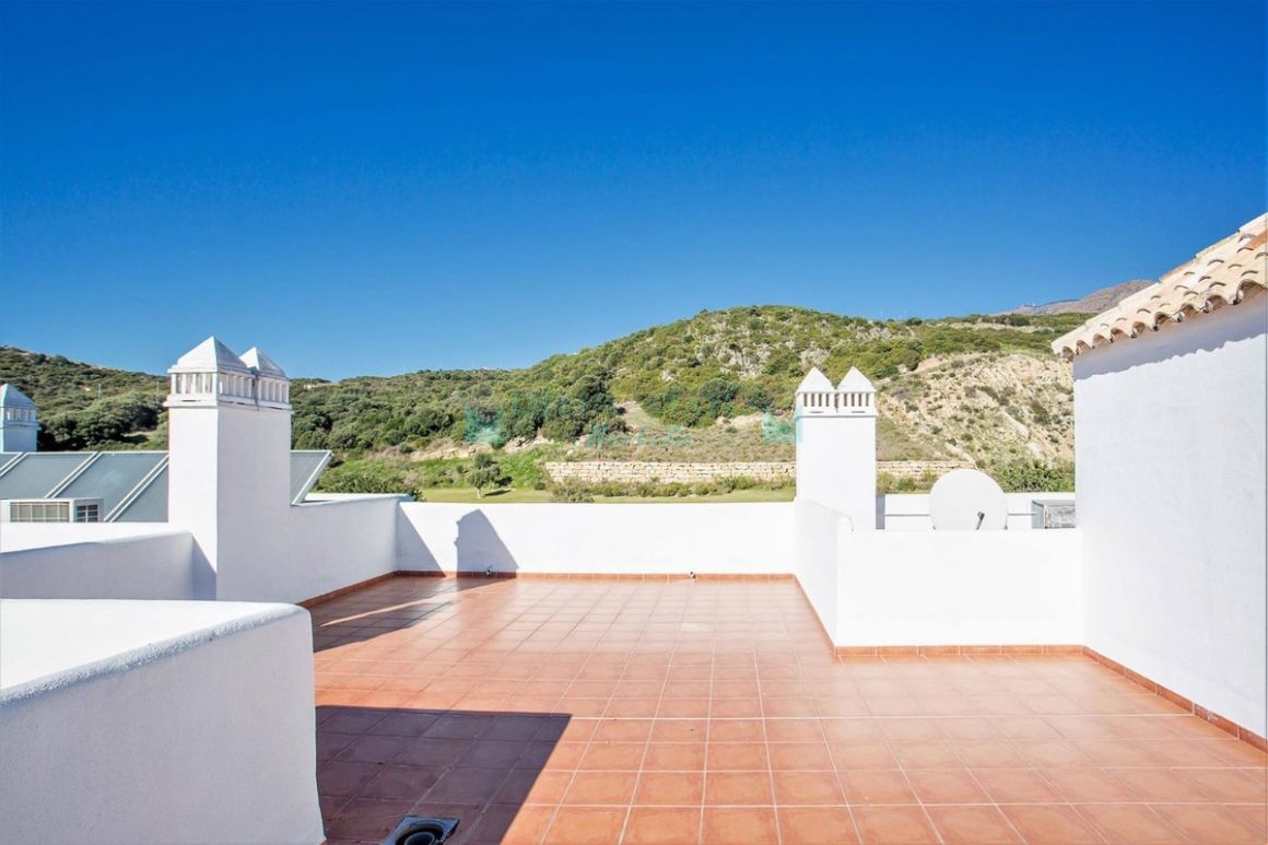Penthouse for sale in Estepona