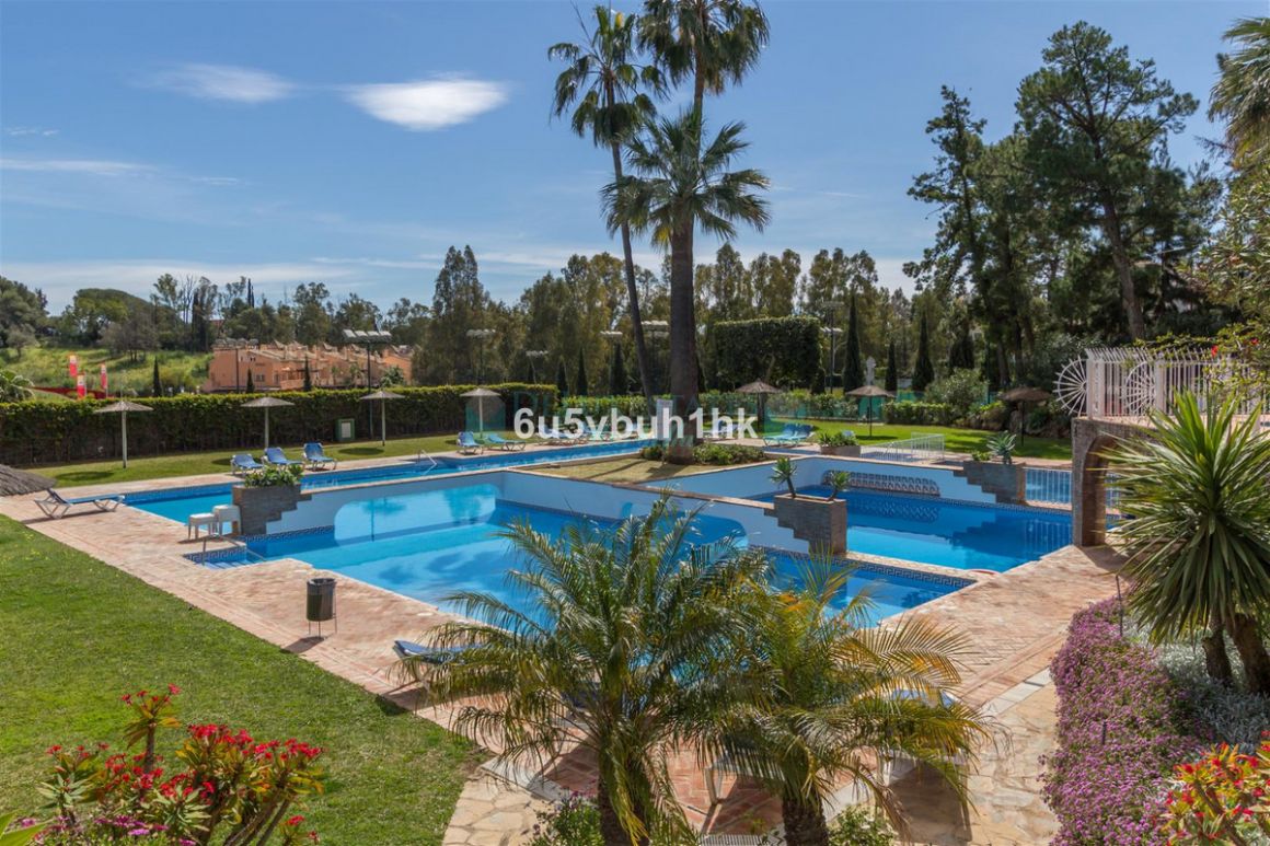 Ground Floor Apartment for sale in Marbella