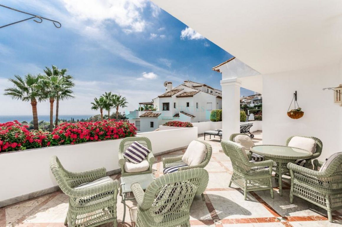 Penthouse for sale in Sierra Blanca, Marbella Golden Mile