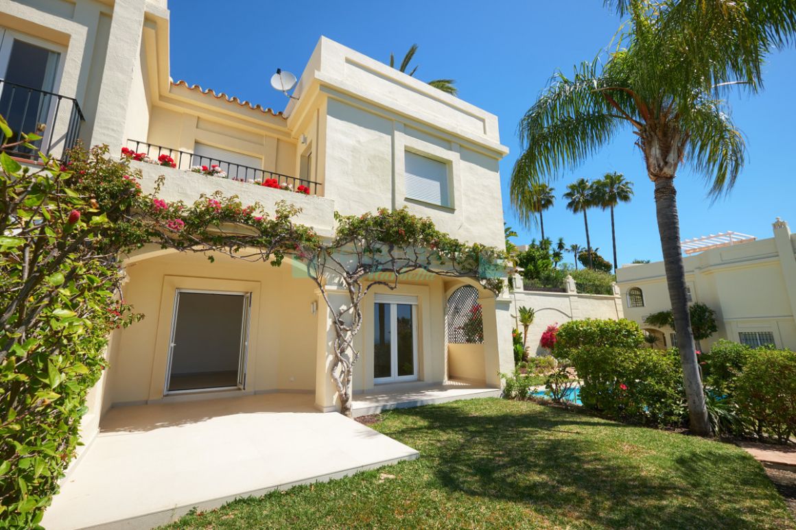 Town House for sale in La Quinta, Benahavis