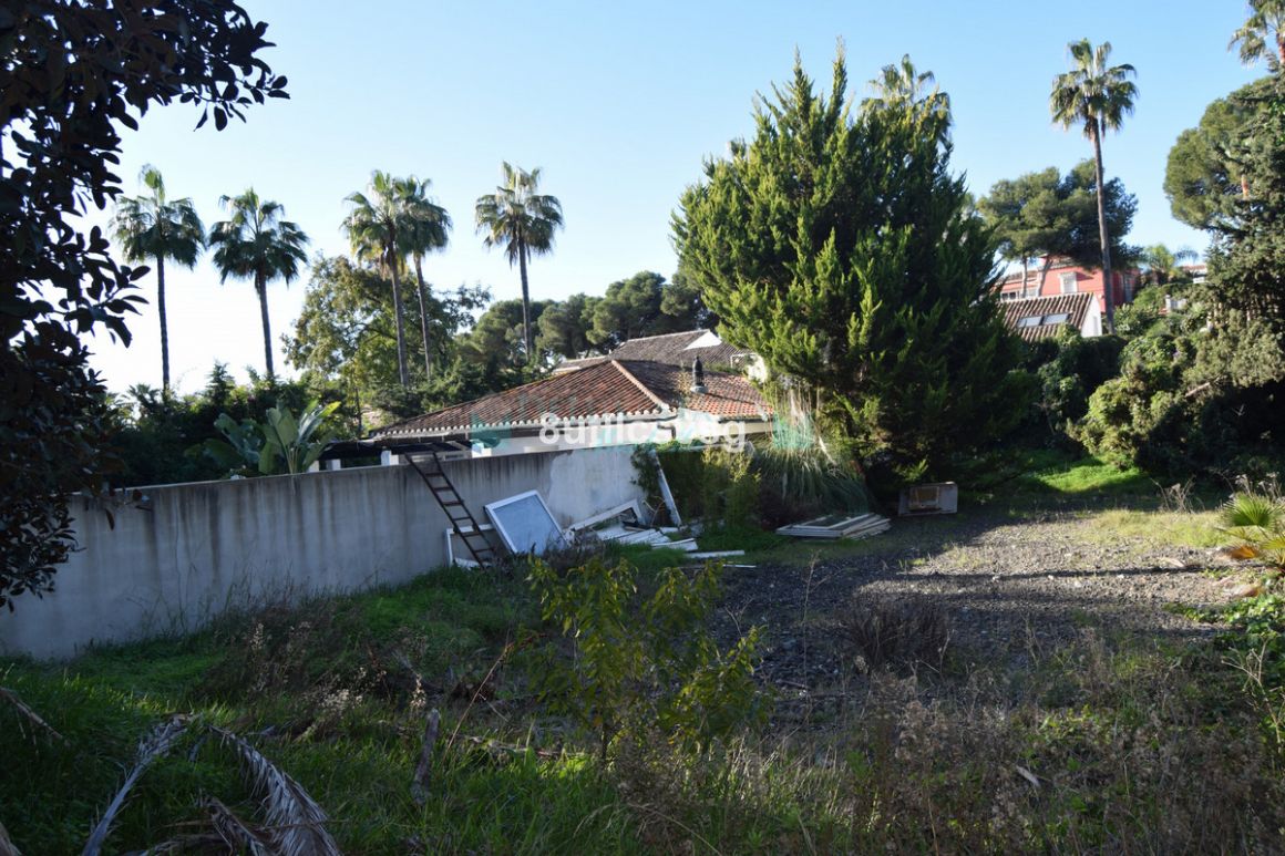Plot for sale in Nueva Andalucia