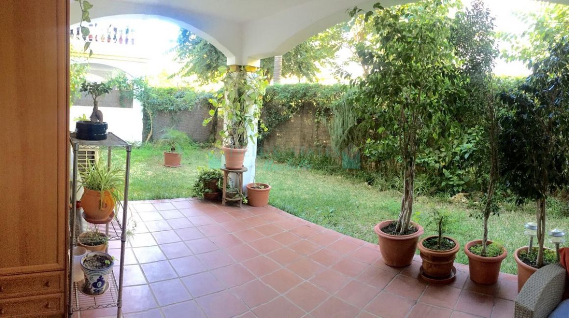 Ground Floor Apartment in Nueva Andalucia