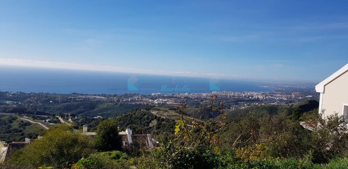 Residential Plot for sale in Los Altos de los Monteros, Marbella East